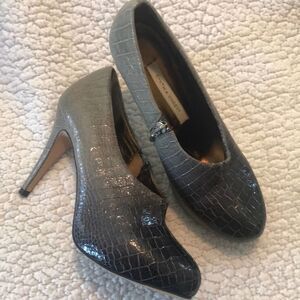 Cynthia Vincent Gray Gradient Snakeskin Bootie, Size 8.5